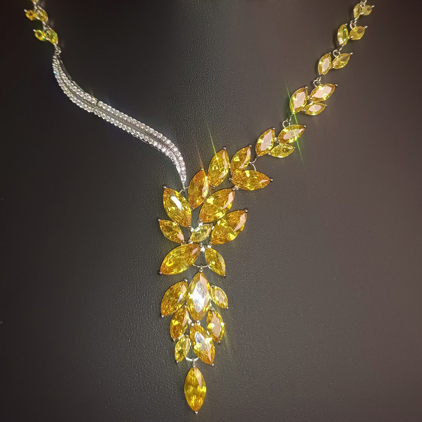 Luxury Crystal Leaf Bridal Jewelry Set JW004