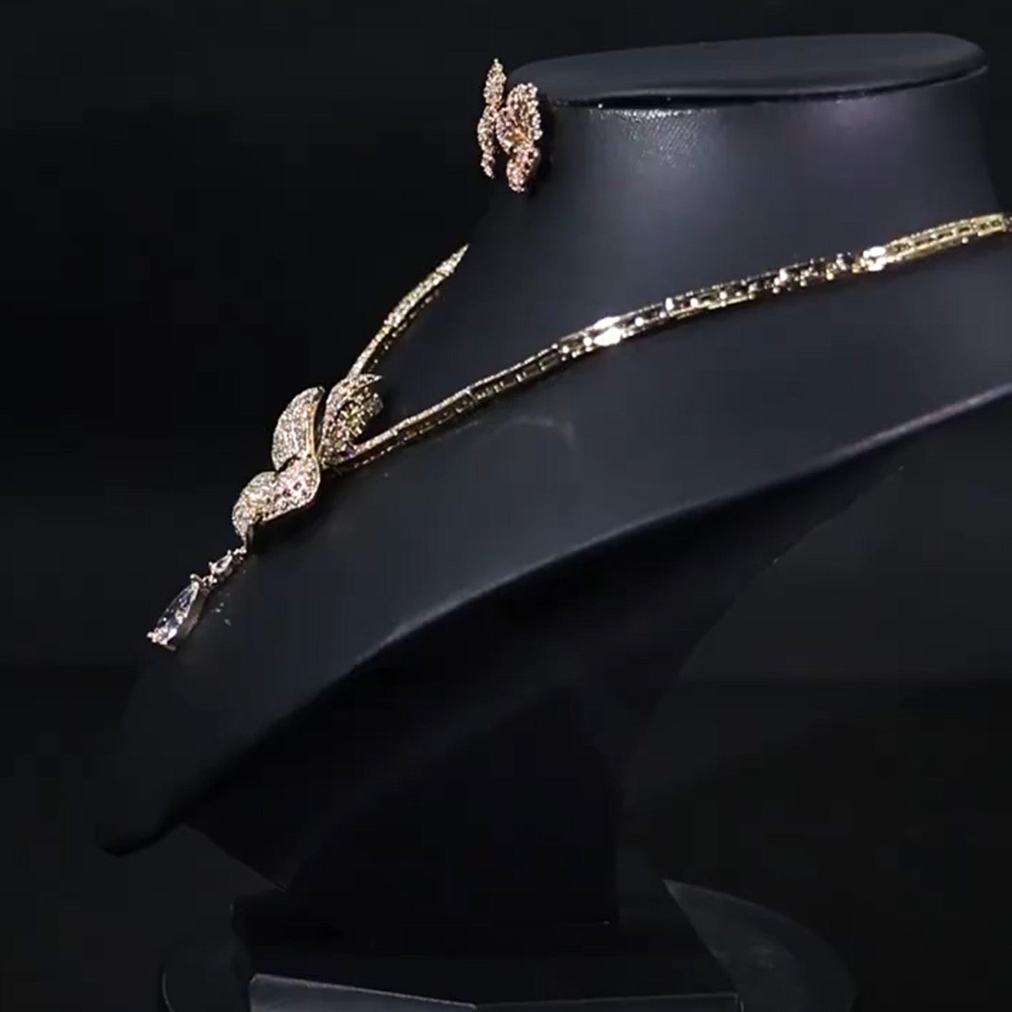 Luxury High-end Floral Zircon Necklace Set JW011