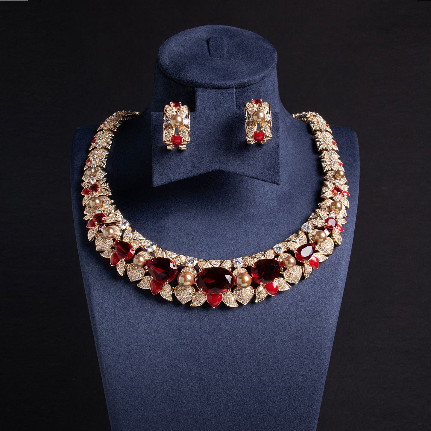 Heavy-duty Geometric Cube Necklace Set JW016