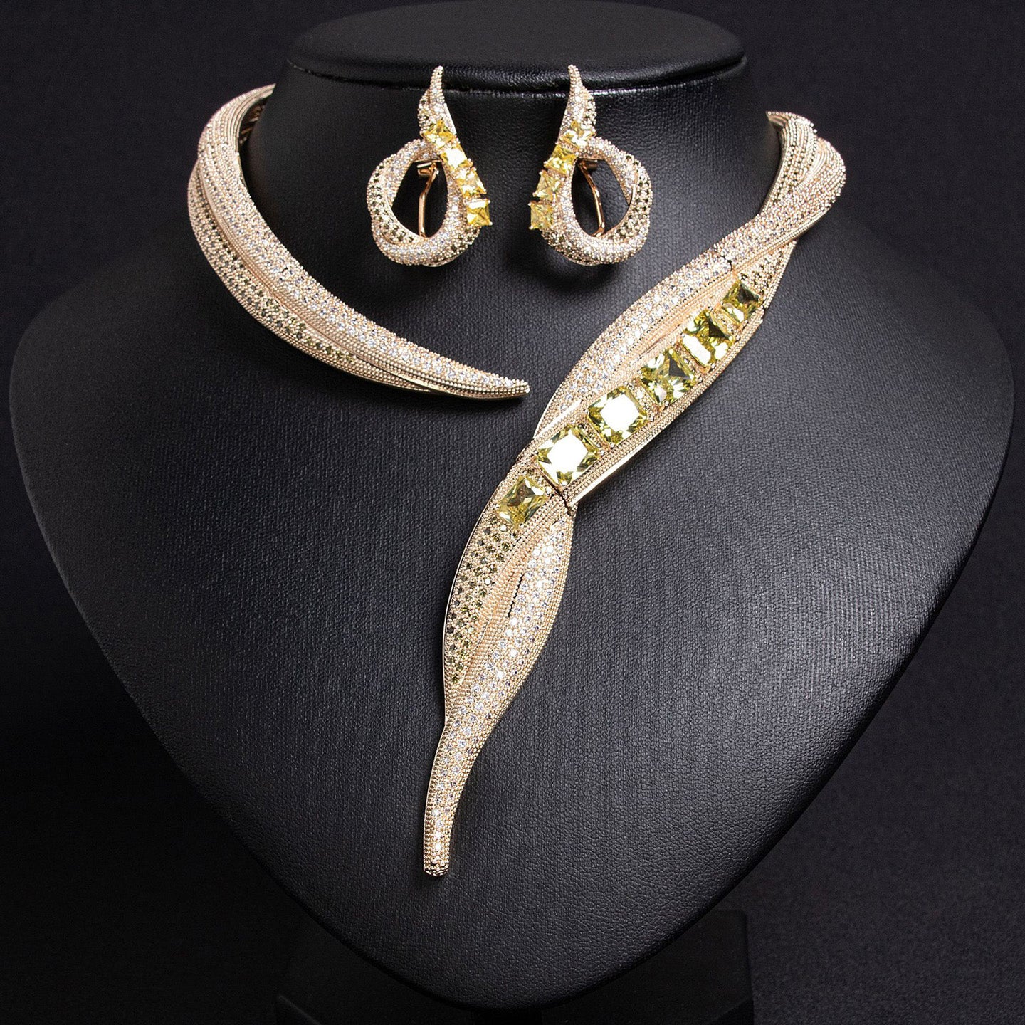 Fashionable Necklace Jewelry Set JW017