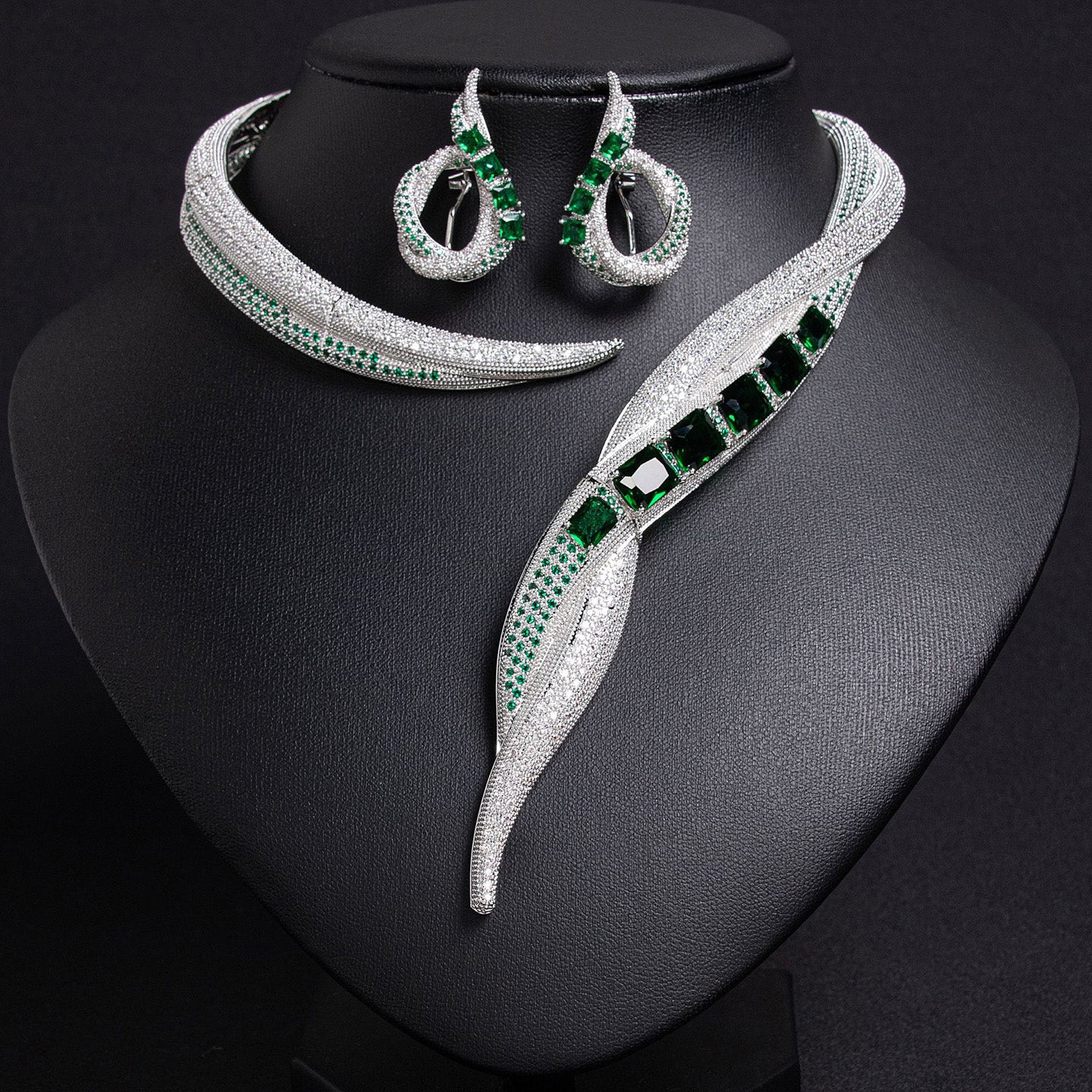 Fashionable Necklace Jewelry Set JW017