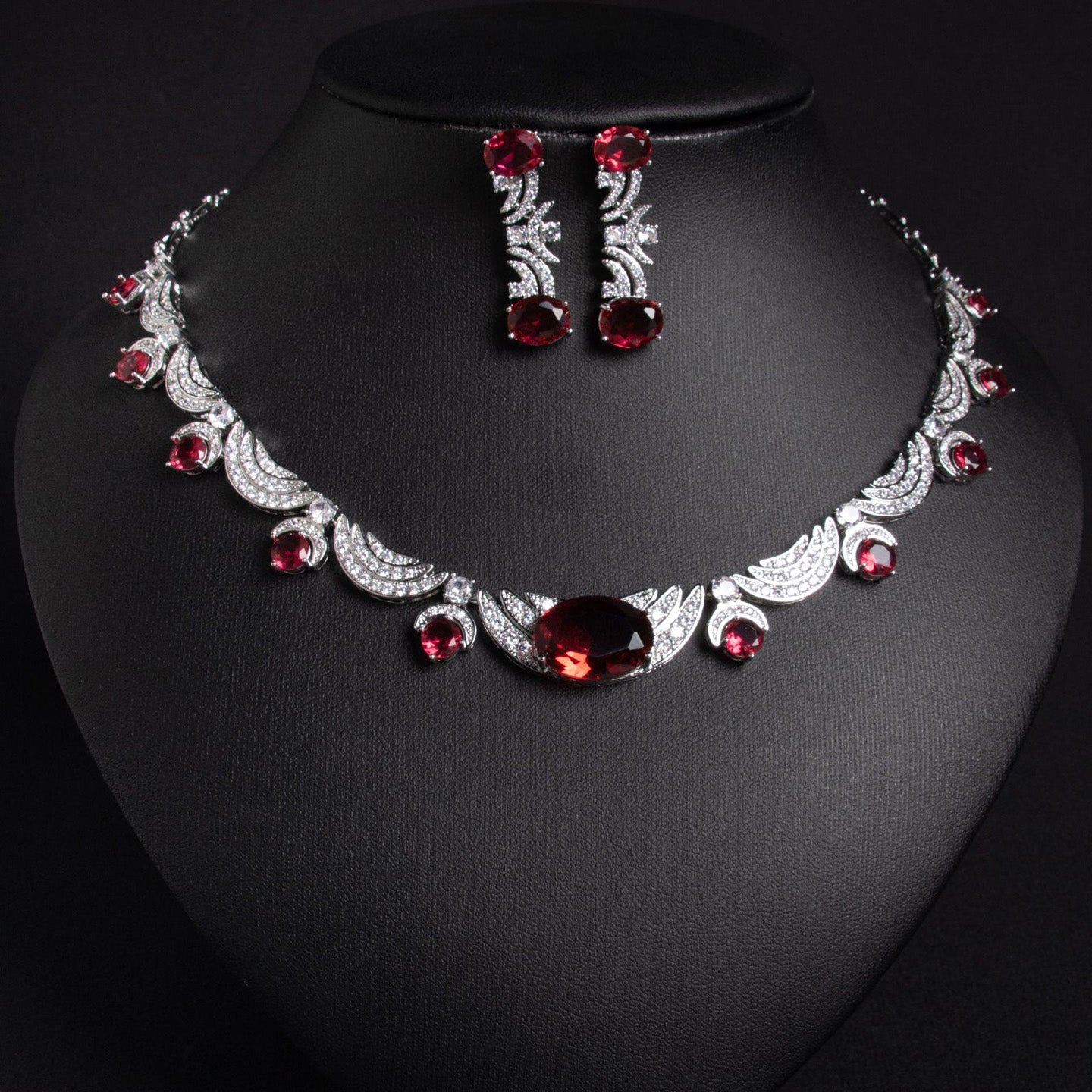 Regal Bridal Necklace & Earring Set JW023