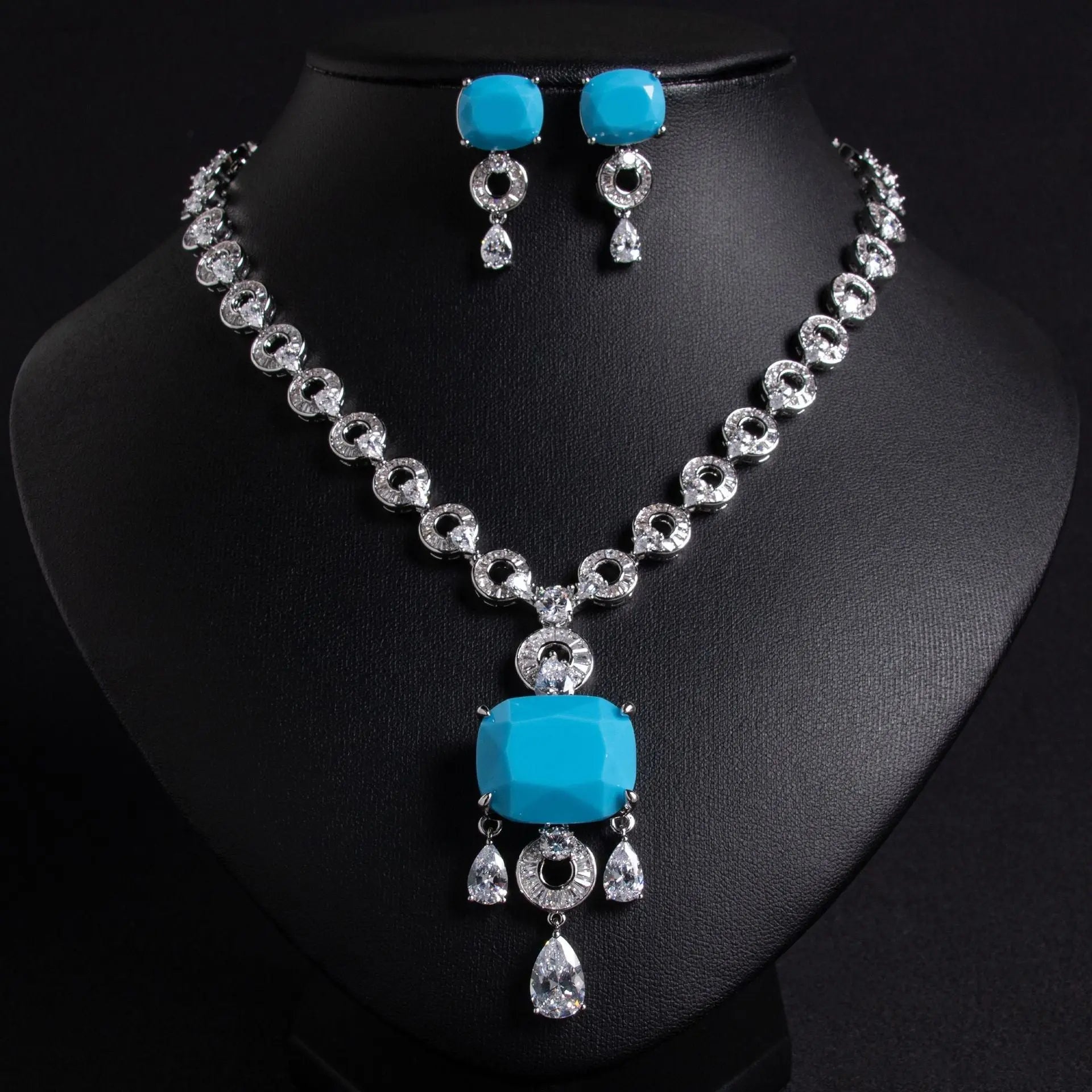 Exaggerated Unique Silver Crystal Bridal Jewelry Set JW037 Sheer Fairy