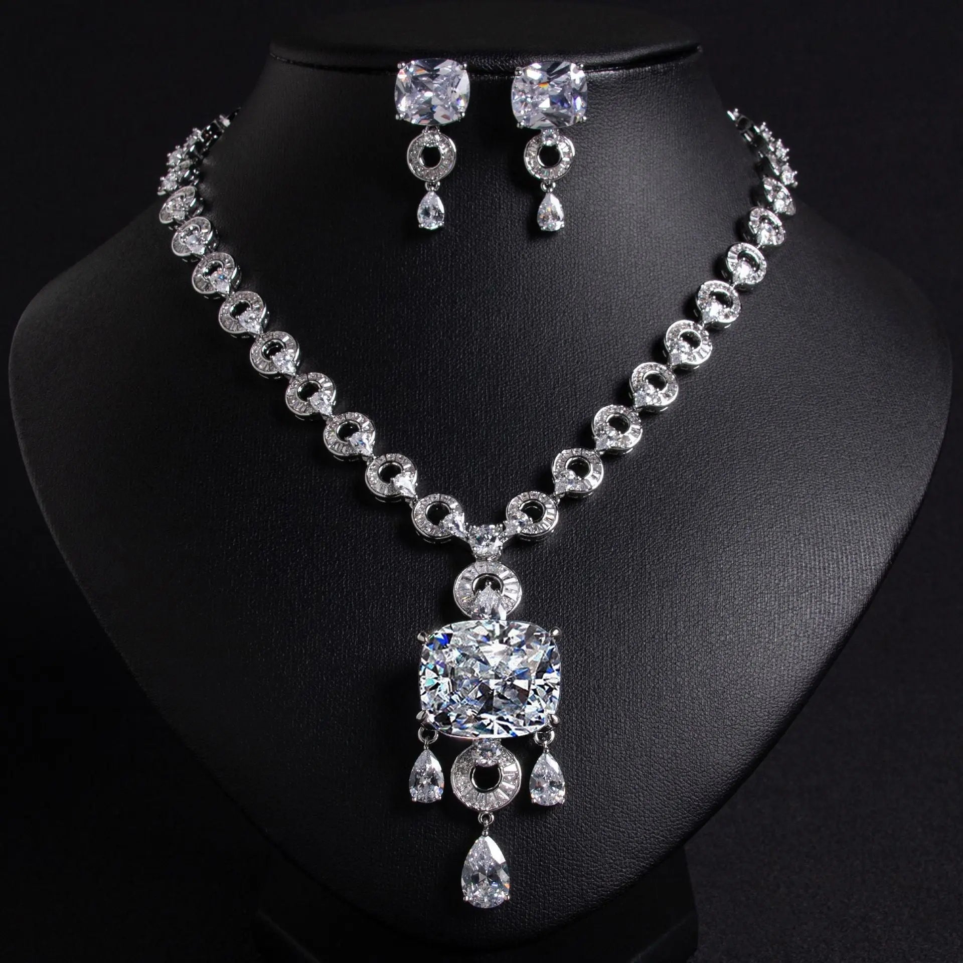 Exaggerated Unique Silver Crystal Bridal Jewelry Set JW037 Sheer Fairy