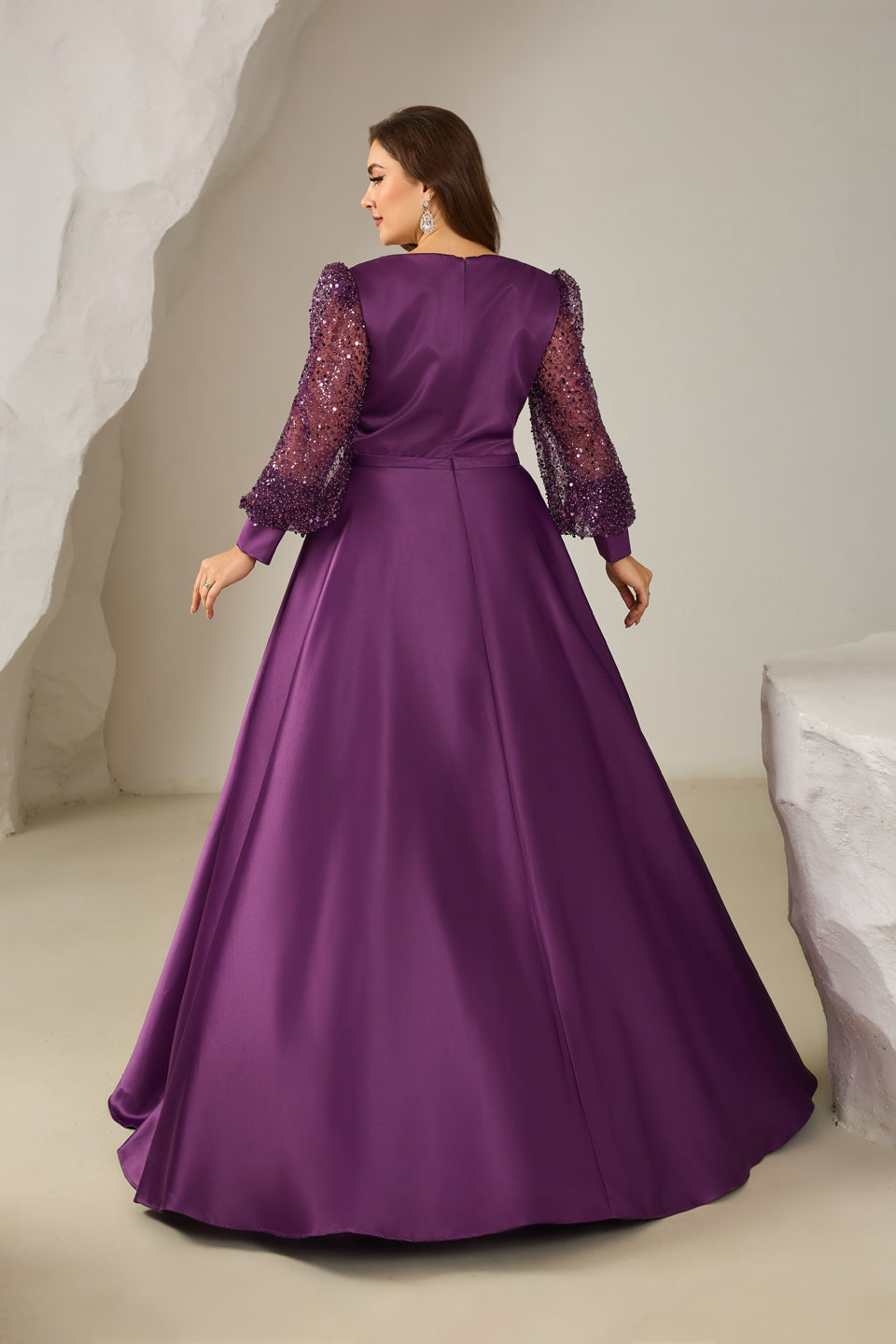 Plus Size Purple Plunging V-Neck Long Sleeve Evening Dress SF613