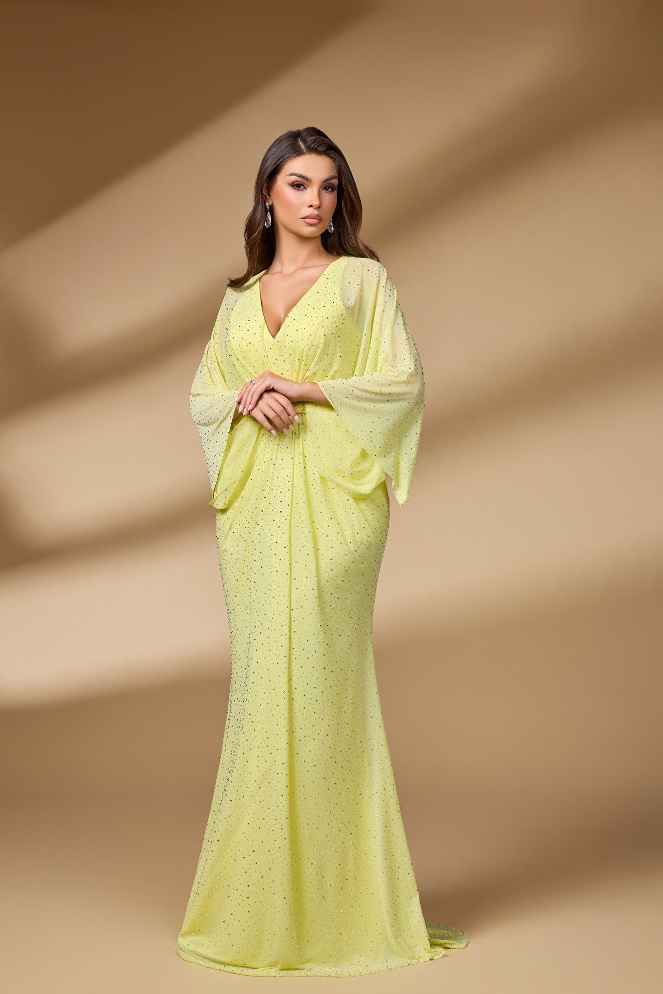Yellow Plunging V-Neck Batwing Sleeve Sheath Prom Dress SH113