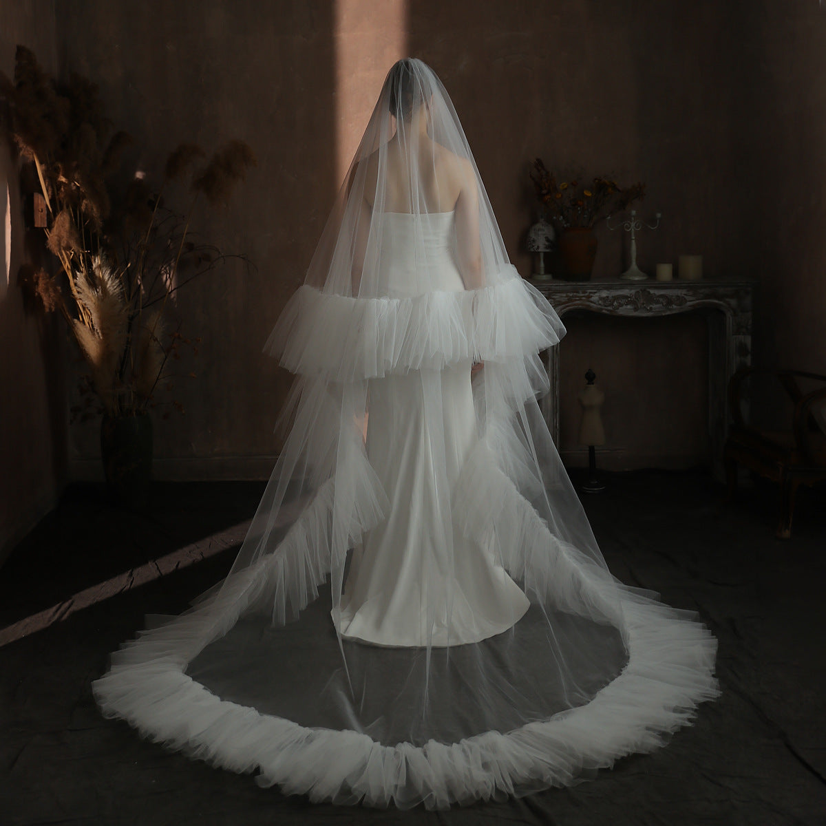 Statement Bold Floral Lace Mantilla Wedding Veil Elegant Scalloped Edge 70.86 Inches Cathedral Bridal Veil BV004（副本） SHEER FAIRY