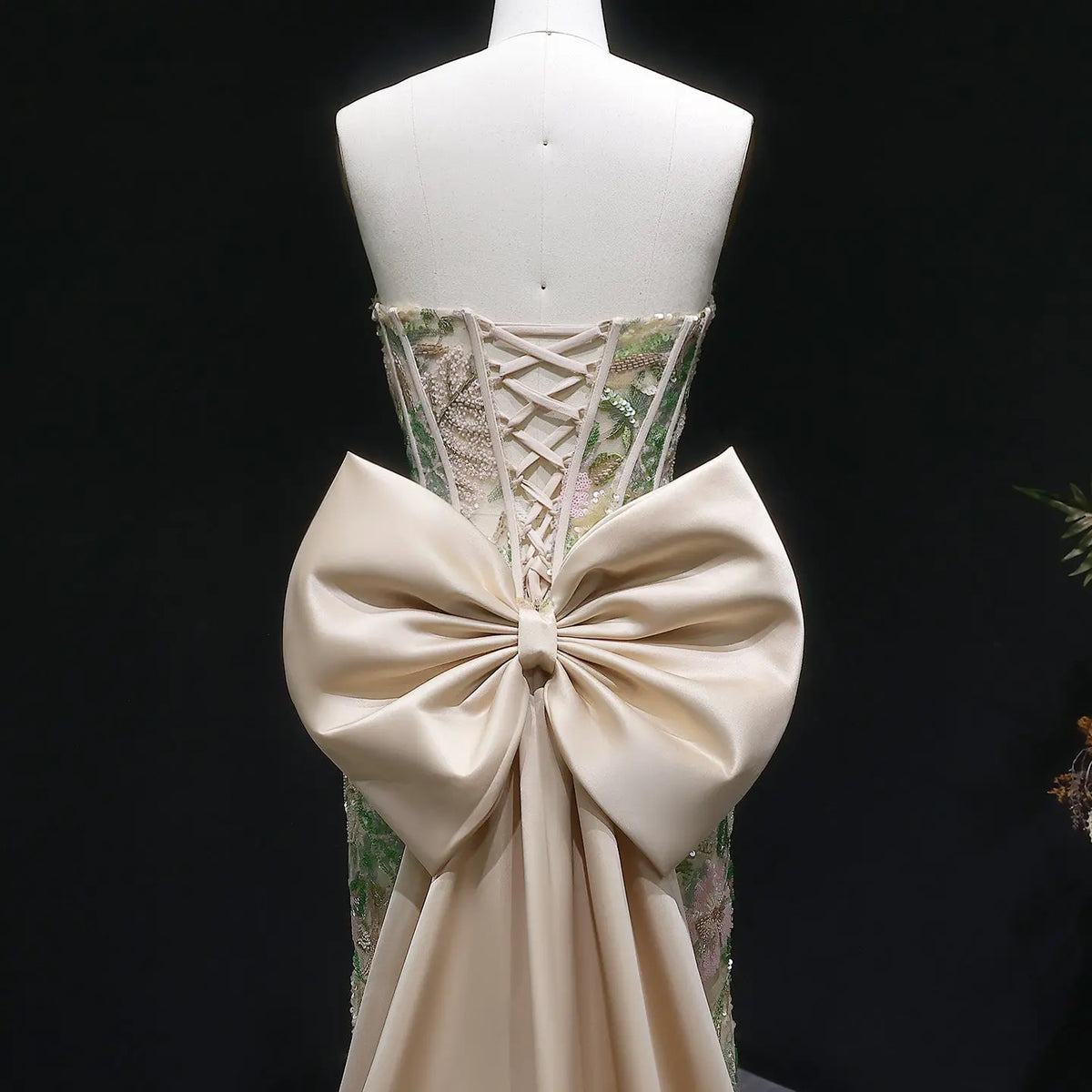 Luxury Green Floral Embroidered Prom Dress High Slit with Bow Knot SH058 Sheer Fairy