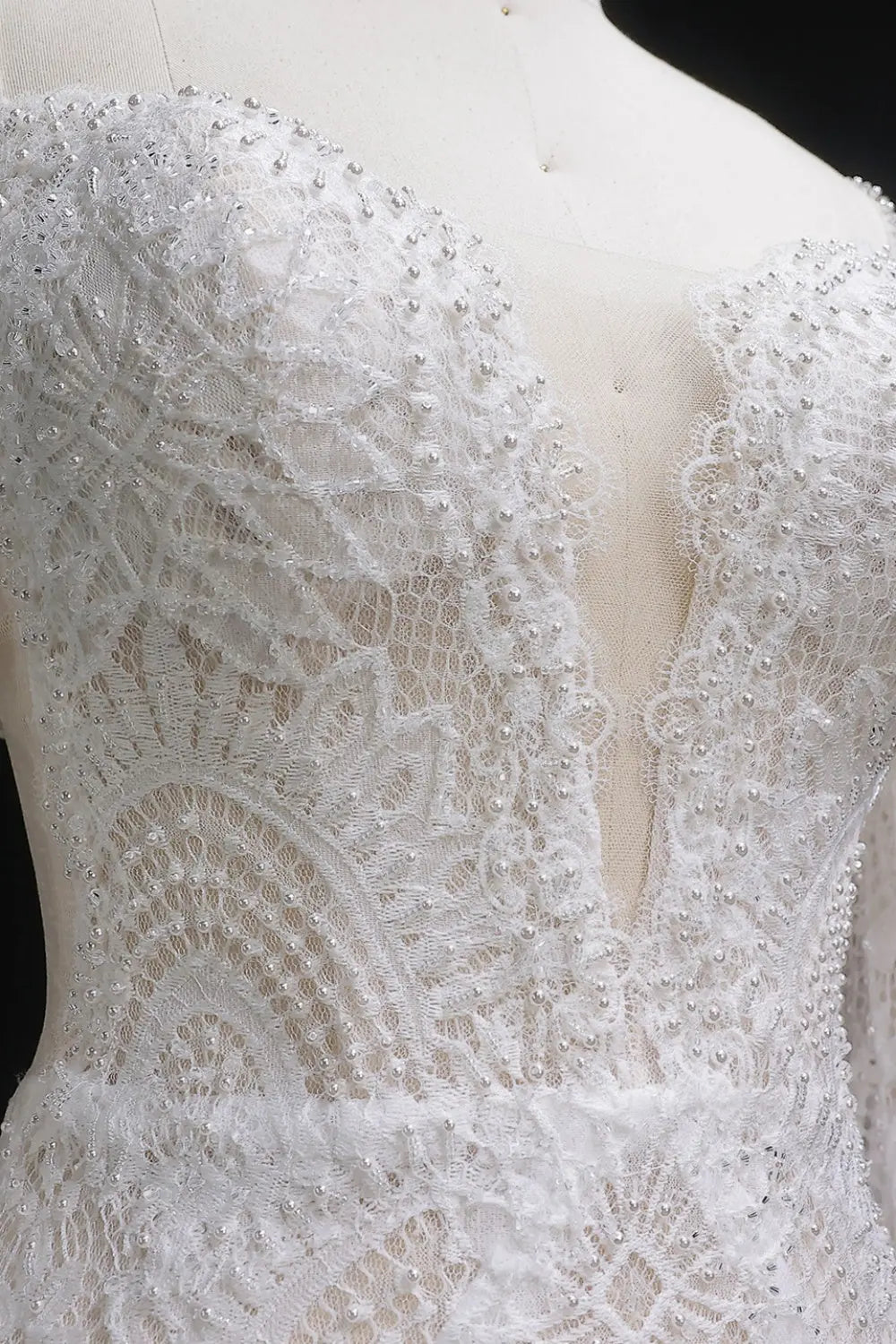 Flattering Long Sleeve Trumpet Mermaid Wedding Dress SW656 Sheer Fairy