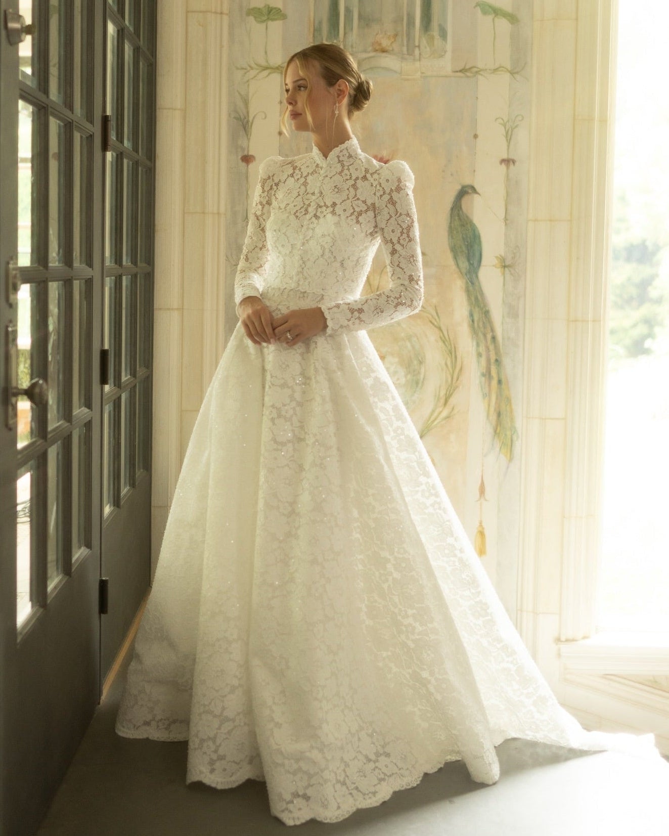 Luxury Vintage Lace Long Sleeve High Neck Wedding Dress SW073 - SHEER FAIRY
