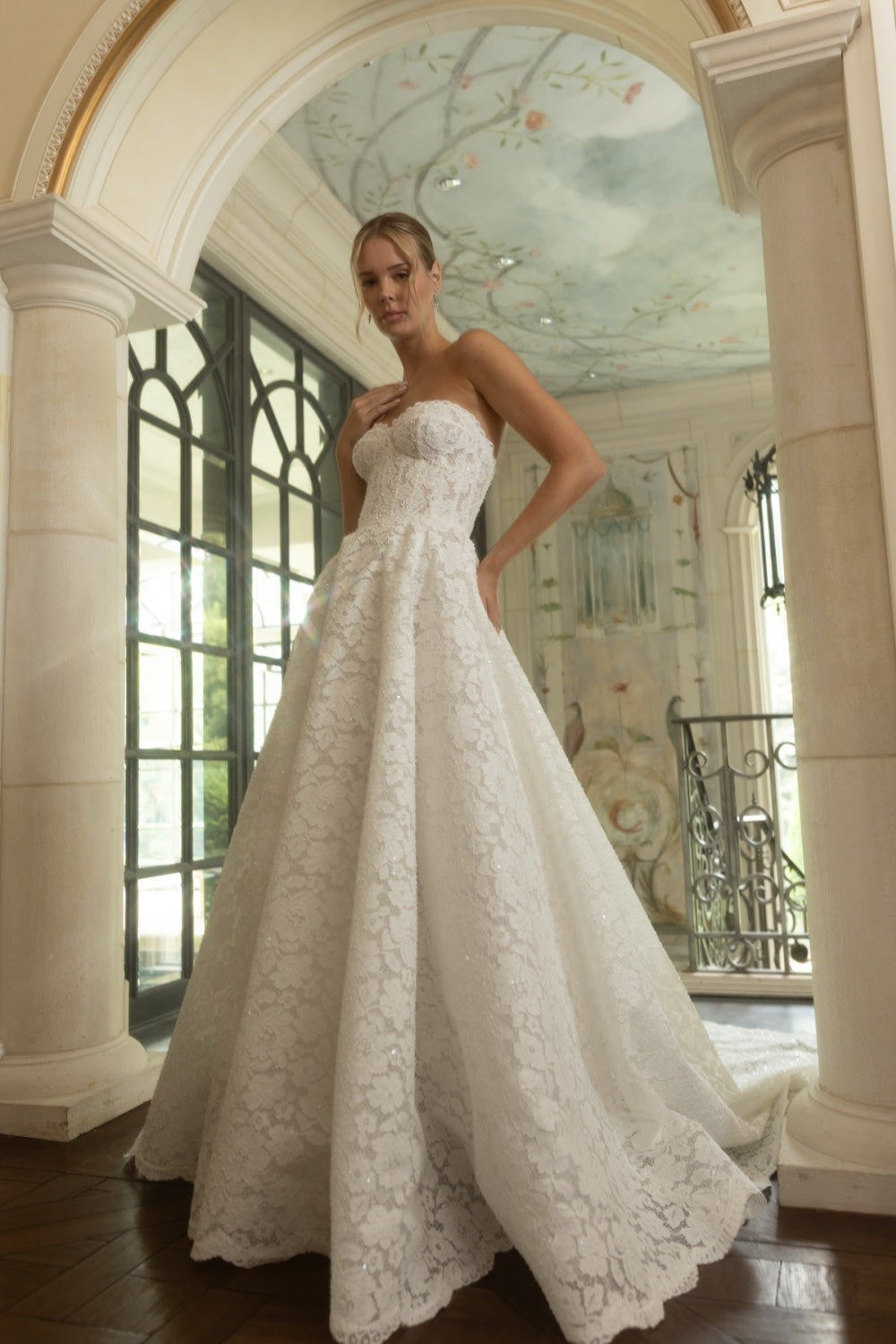 Luxury Vintage Lace Long Sleeve High Neck Wedding Dress SW073 Sheer Fairy