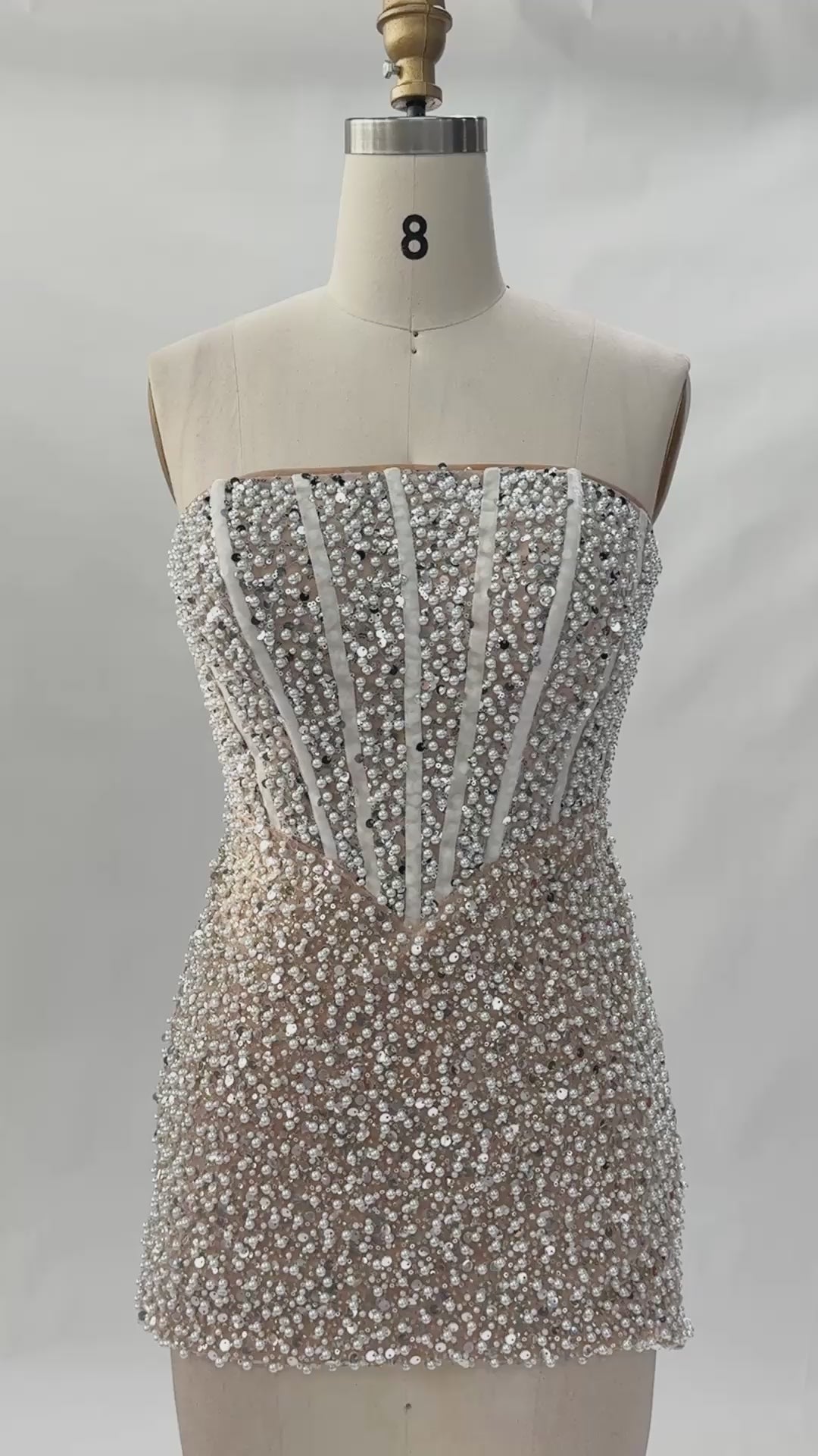 Carica video: Champagne Pearl Beaded Strapless Mini Dress ST110