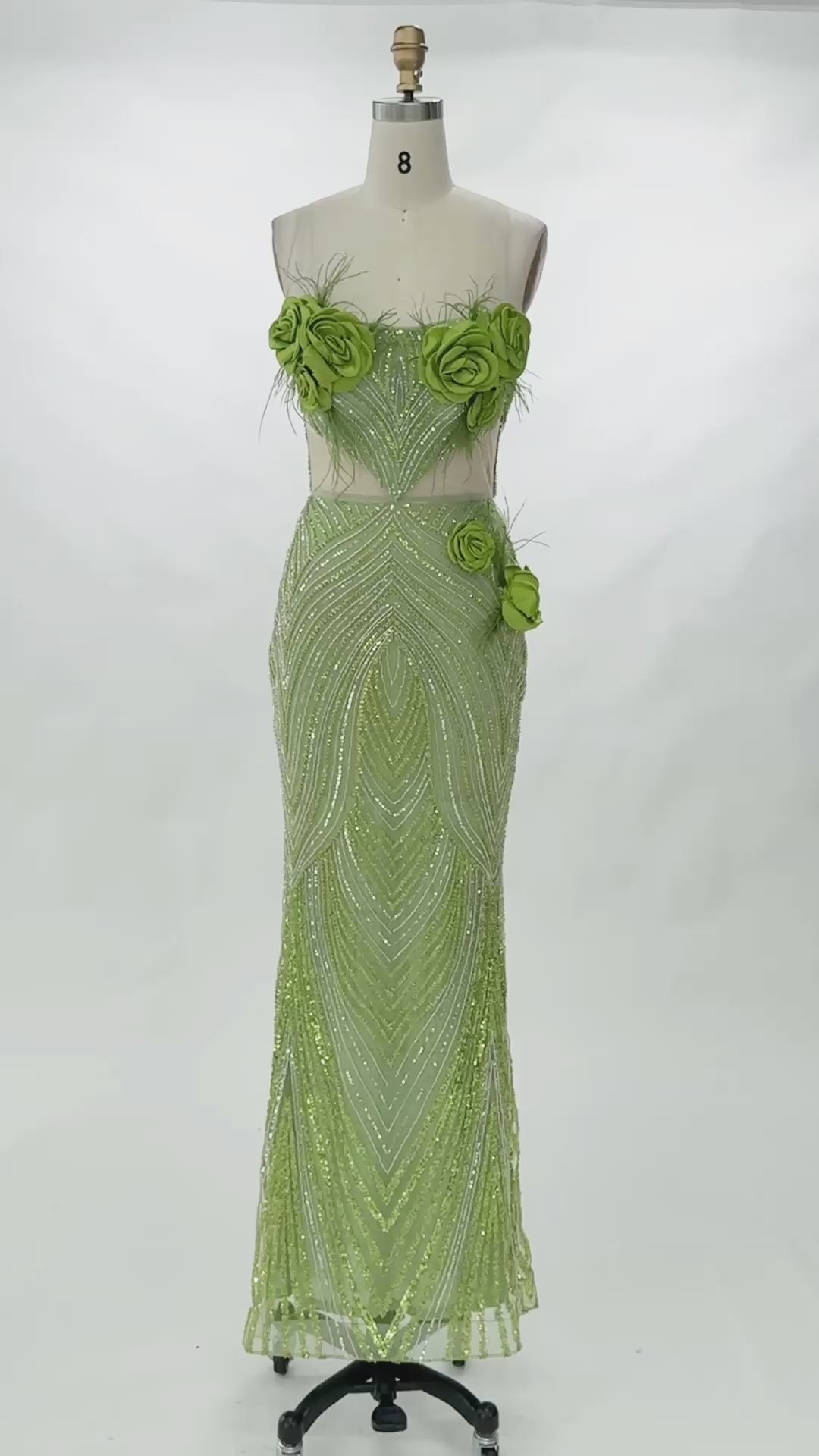 Carica video: Green Strapless Floral Sequin Evening Maxi Dress ST092