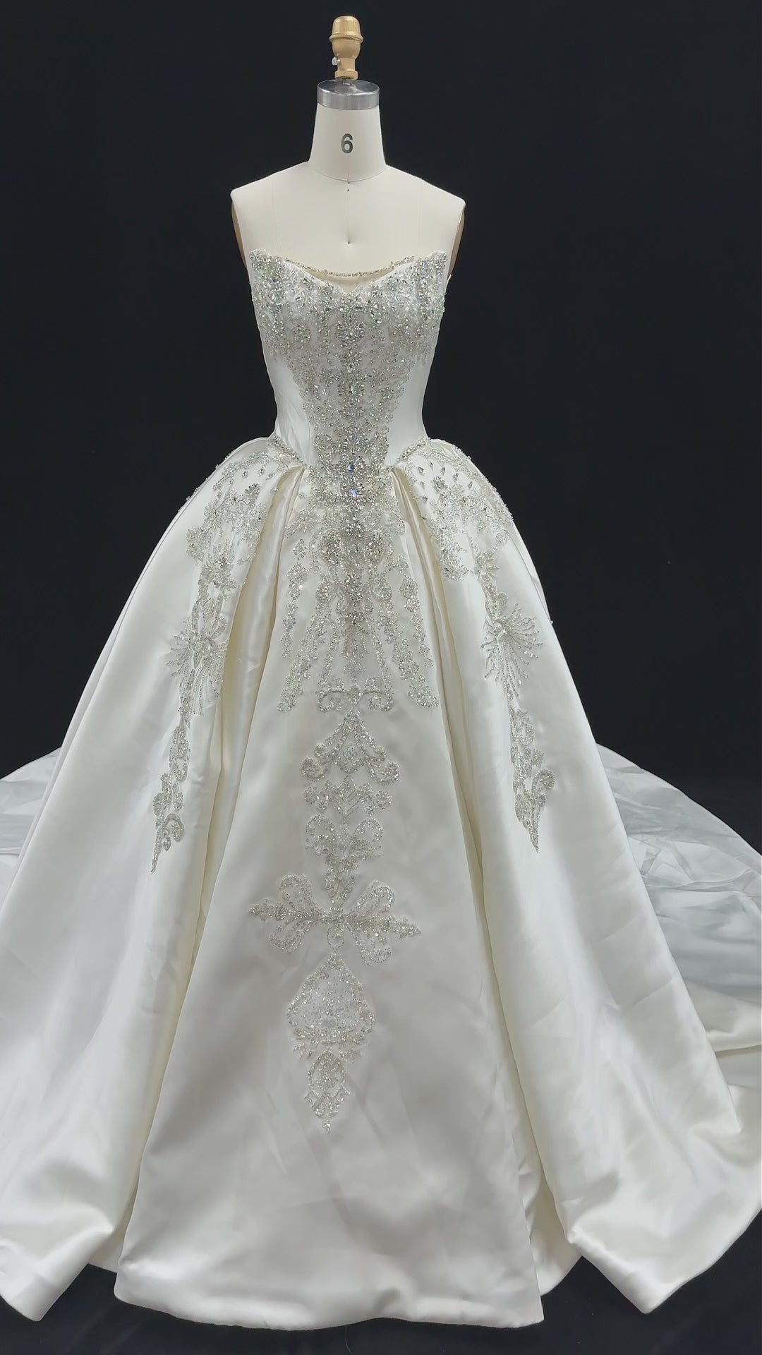 Carica video: Strapless Ivory Satin Princess Ball Gown Wedding Dress with Heavy Beading and Long Train SW676