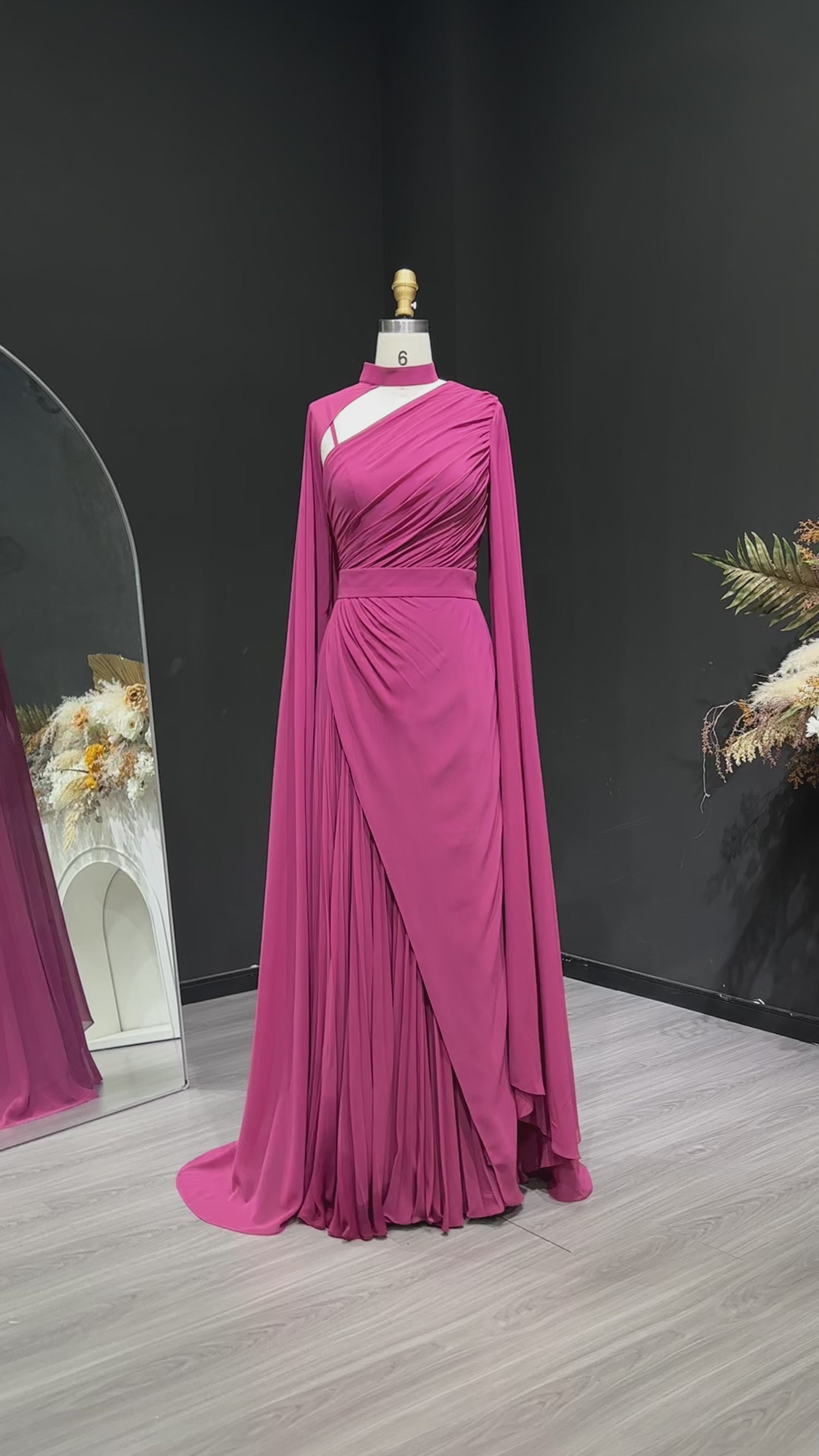 Charger la vidéo : Deep Fuchsia One-Shoulder Pleated Chiffon Evening Dress with Cape Sleeves SF085