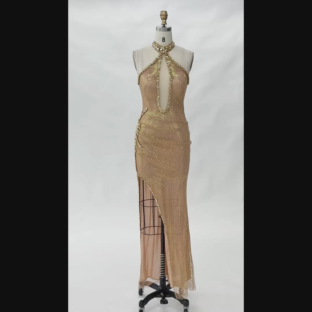 Carica video: Champagne Halter Slit Maxi Evening Dress ST080