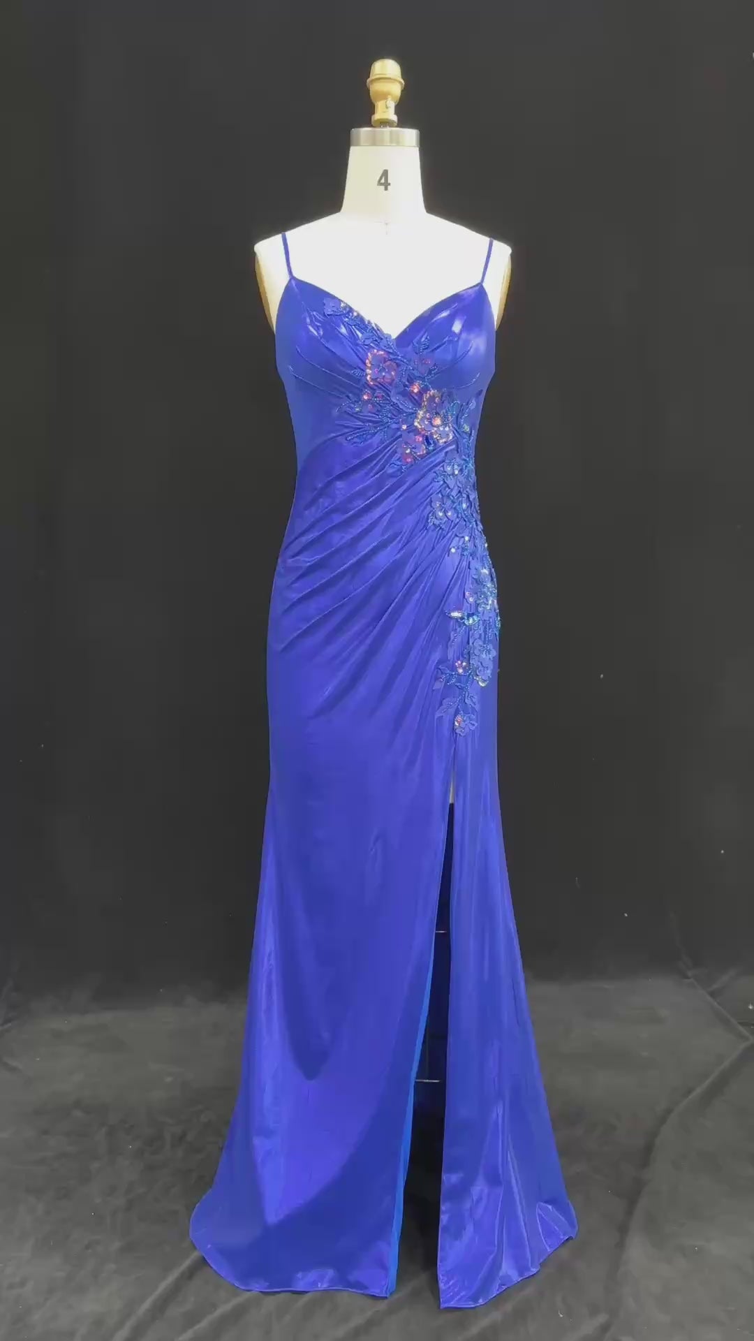Video laden: Glamorous Royal Blue Thin Spaghetti Strap Lace Up Back Ruched Train Prom Dress SH196