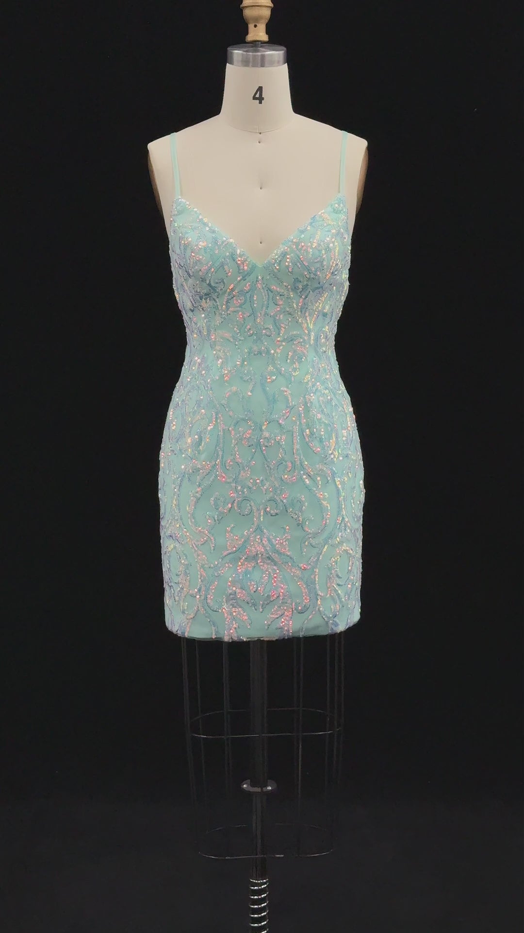 Video laden: Aqua Blue Sequined Spaghetti Strap Sheath Mini Homecoming Dress RM175