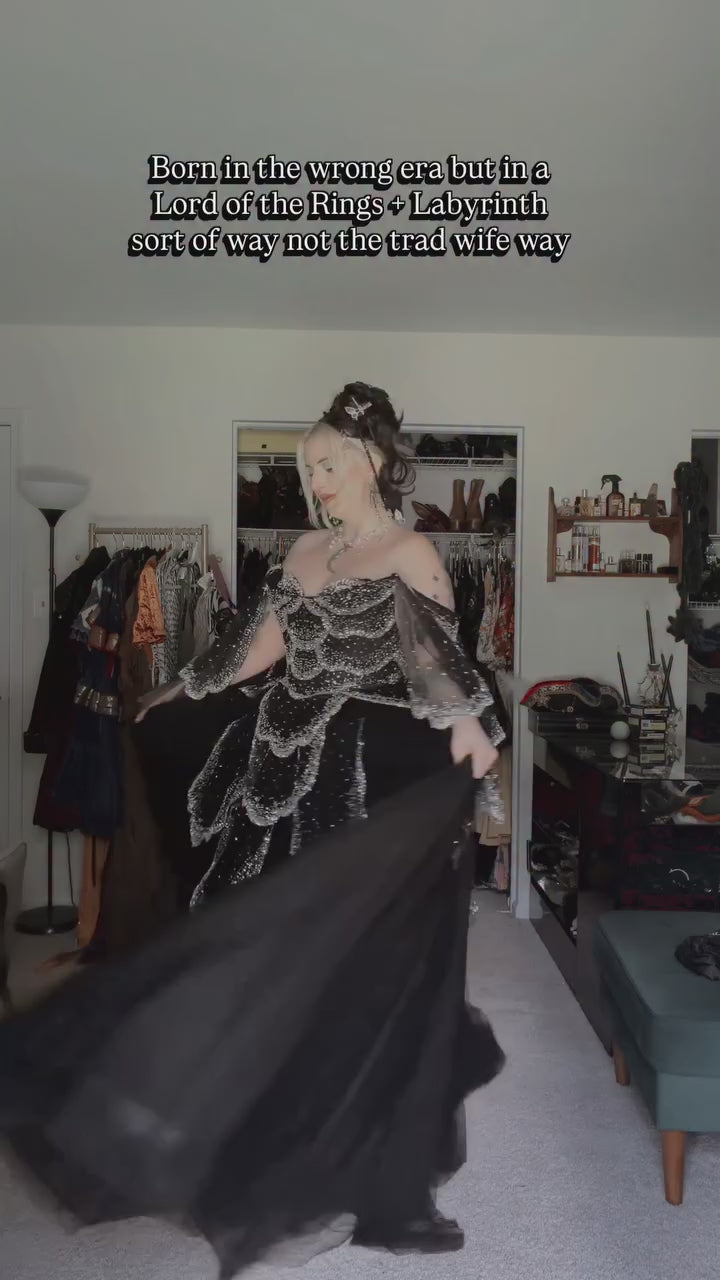 Load video: Mint Green Beaded Tulle Sweetheart Ball Gown Prom Dress SS215