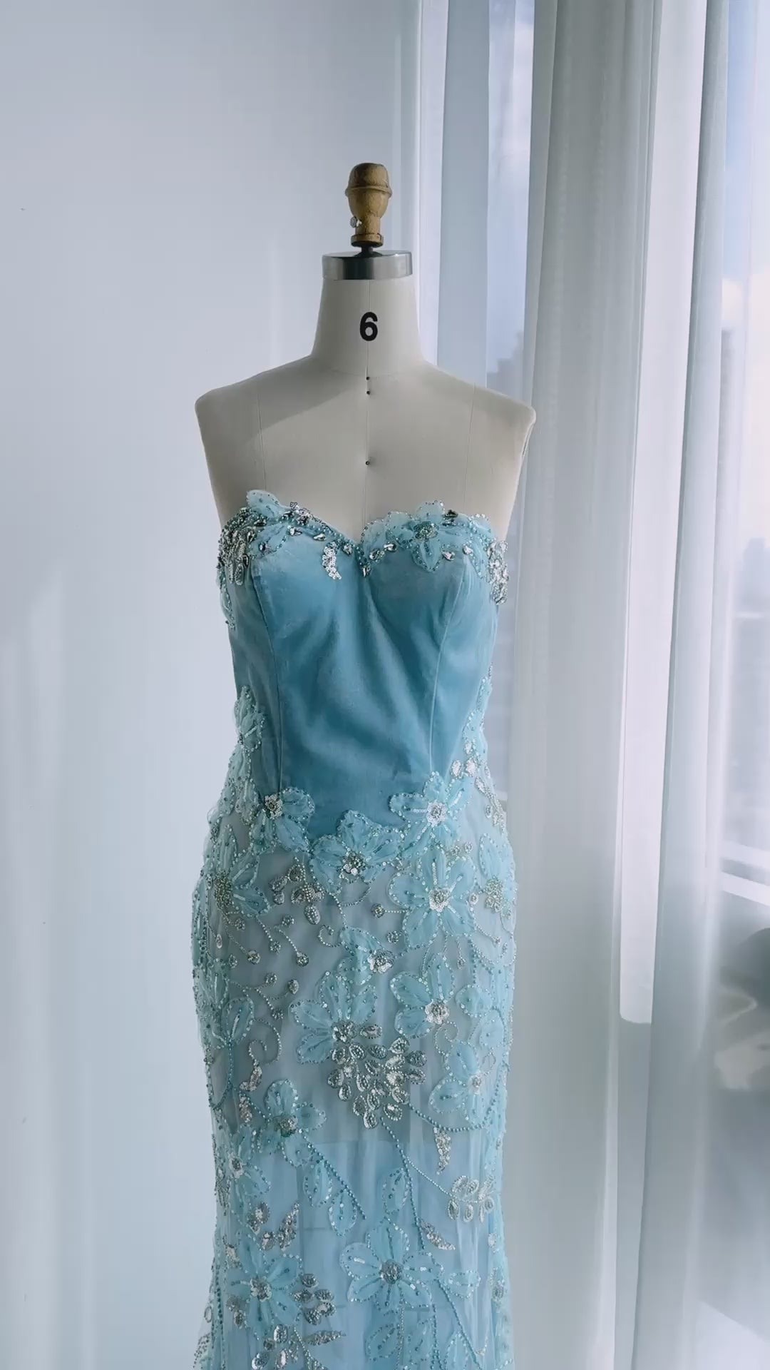 Cargar vídeo: Blue Floral Sequin Strapless Evening Gown ST108