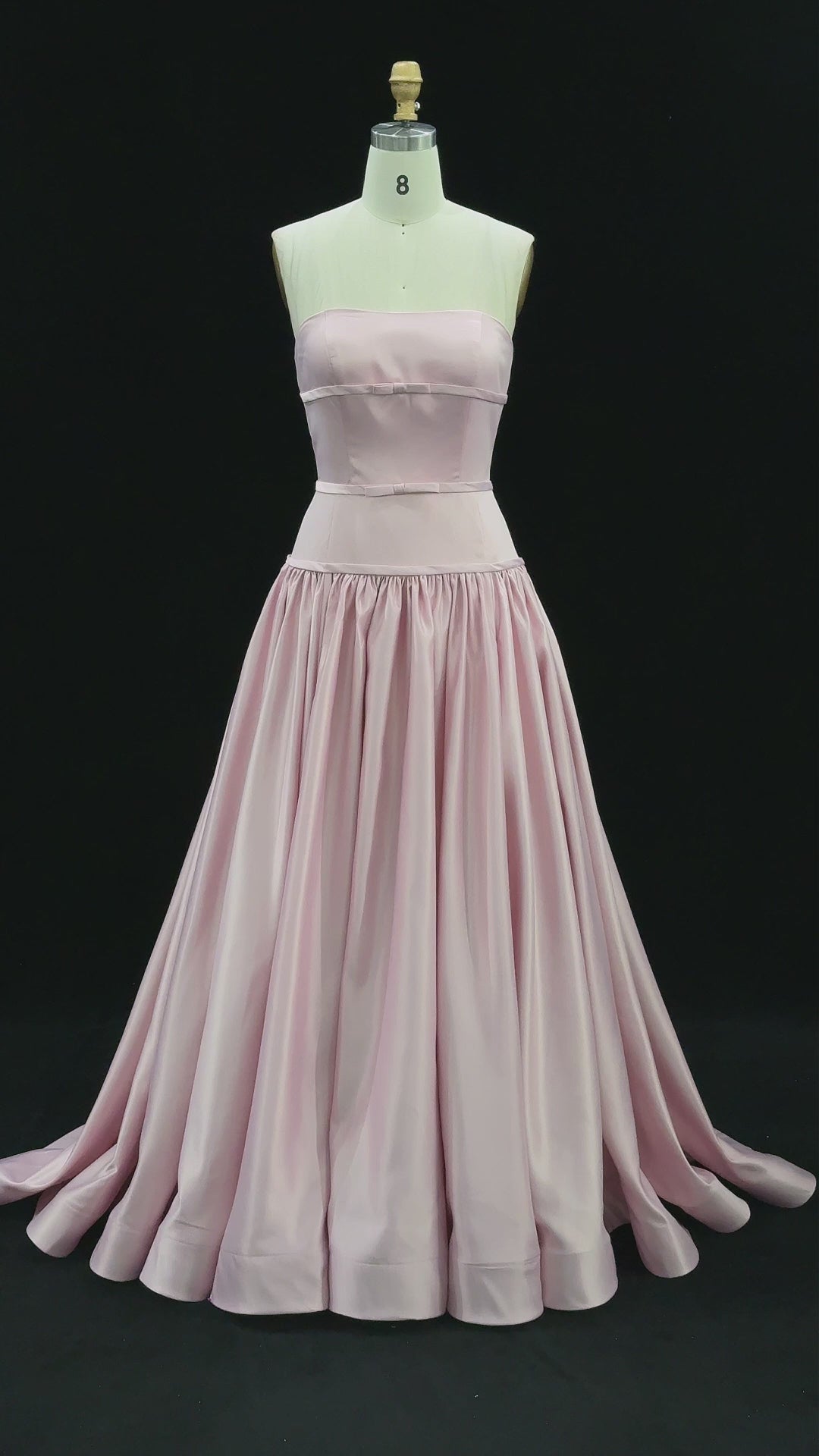 Video laden: Blush Satin Ball Gown Strapless Pink Evening Dress SF022