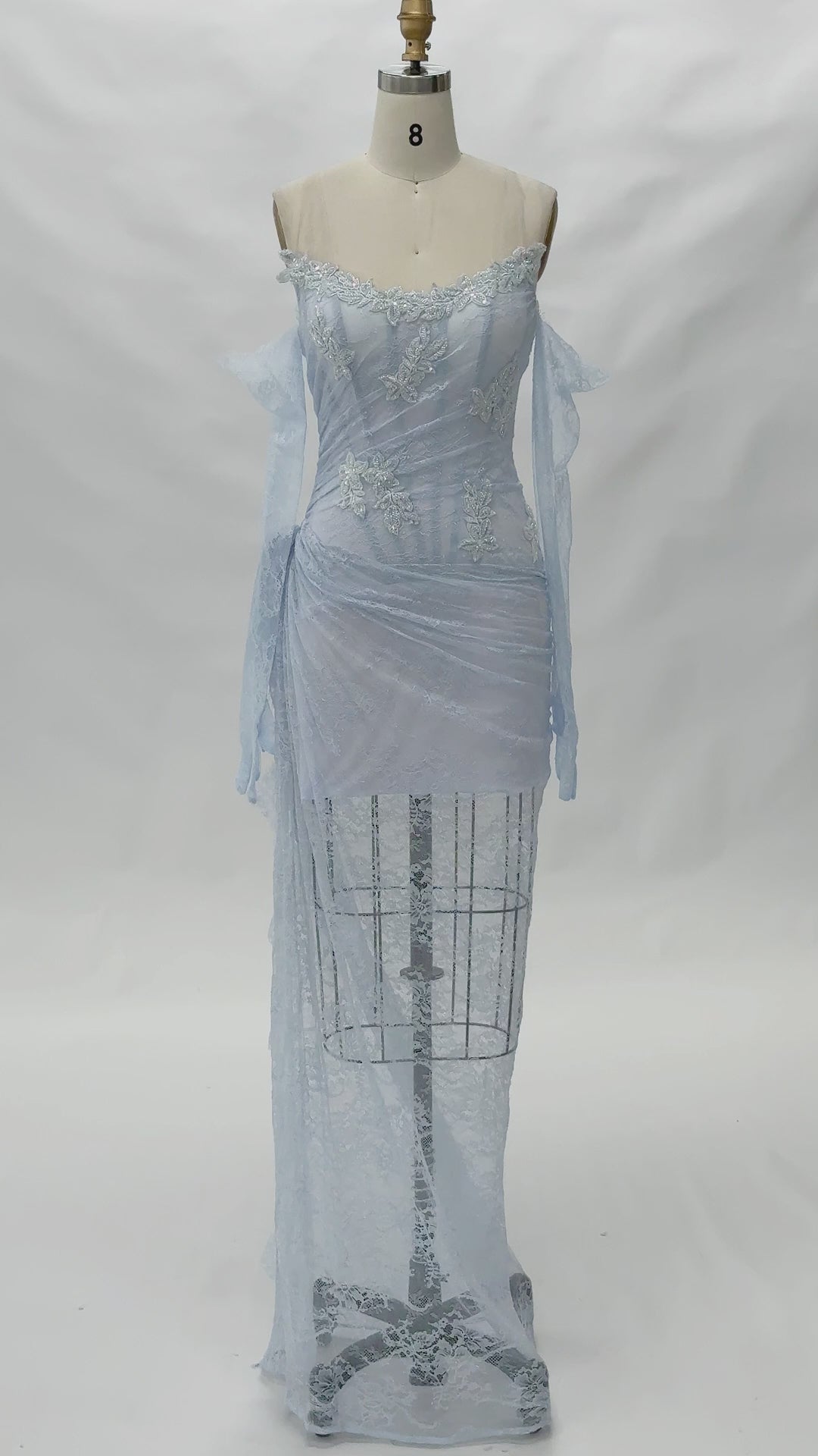 Video laden: Pink Off Shoulder Ruched Lace Maxi Dress ST082