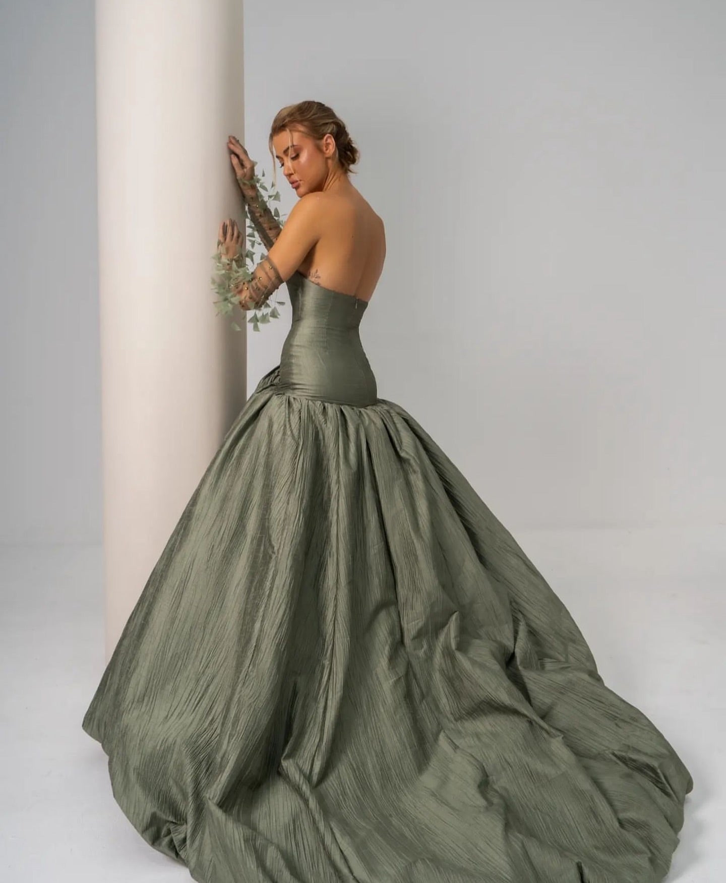Luxury Green Strapless Off-Shoulder Evening Dress SF211